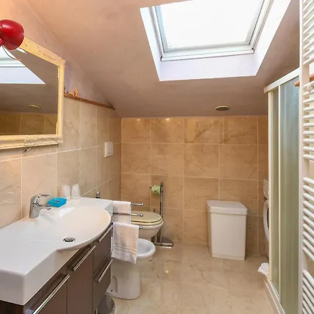 Apartment My Garda Peschiera 1 *
